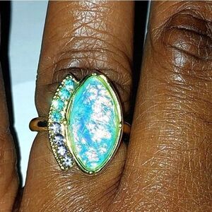 Exquisite Artificial Opal Stone Ring  sz 7